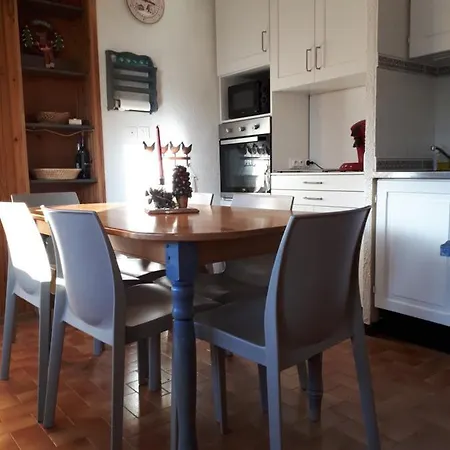 Le Thoral Apartment *